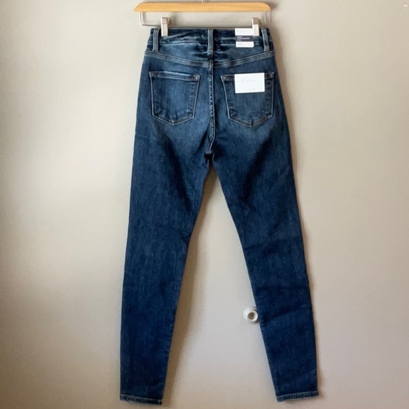 KanCan Kirby Ultra High Rise skinny - Picture 6 of 8